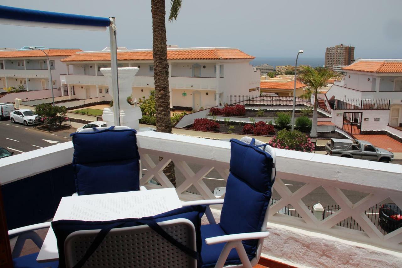 Royal Palm Aparthotel Los Cristianos  Exterior photo