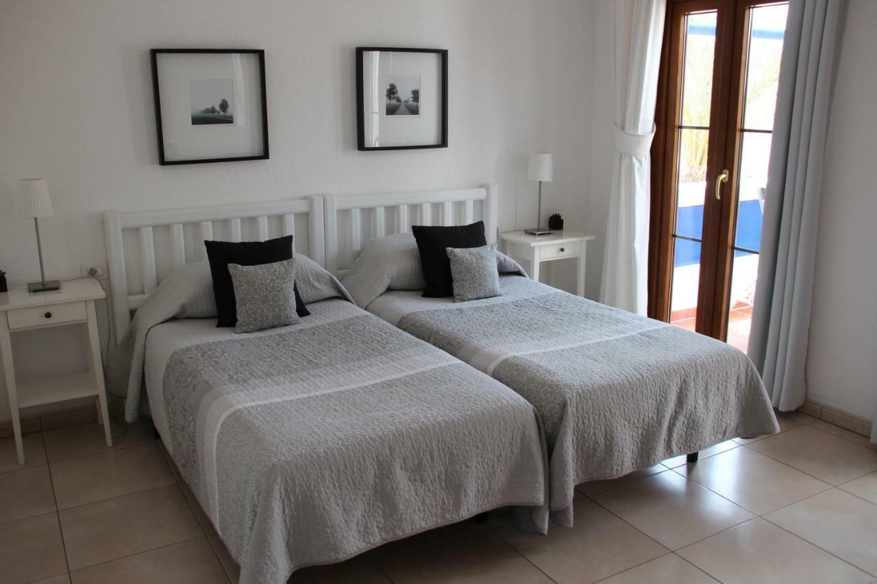 Royal Palm Aparthotel Los Cristianos  Exterior photo