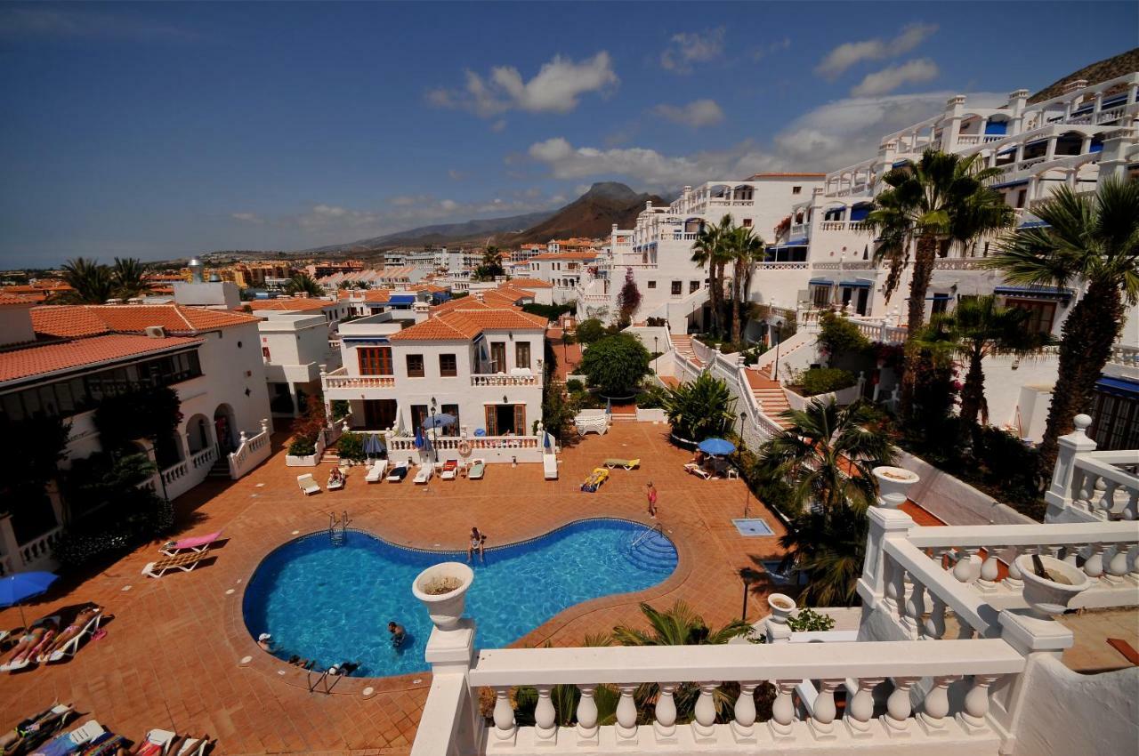 Royal Palm Aparthotel Los Cristianos  Exterior photo